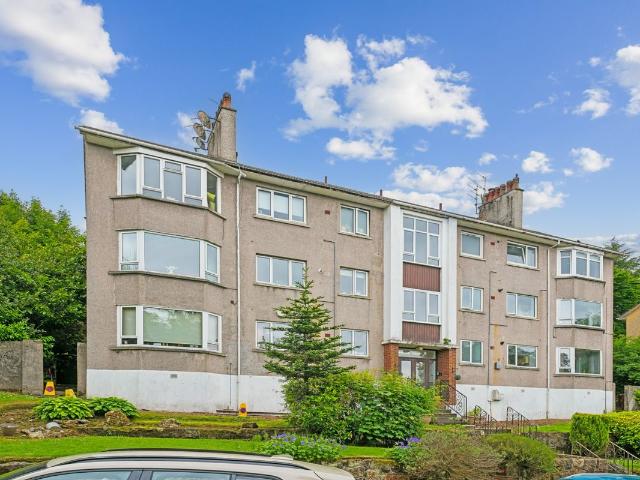 Greenbank Court, Clarkston, Glasgow G76, 2 bed flat to rent, £950 pcm | PrimeLocation