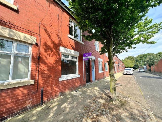 Greenbank Street, Preston PR1, 2 bed terraced house to rent, £875 pcm | PrimeLocation