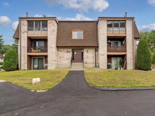 Greenbriar Dr Apt,north Reading, Condo For Sale