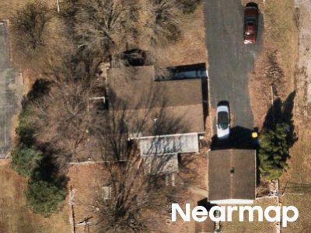 Greenbriar Rd