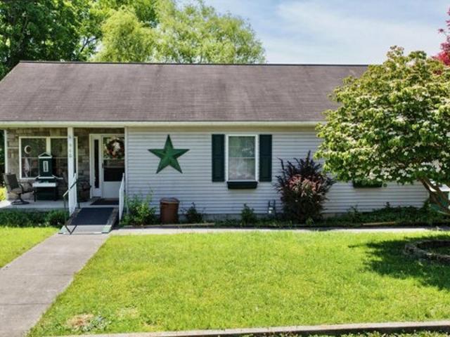 Greenbrier Ave, Ronceverte, Home For Sale