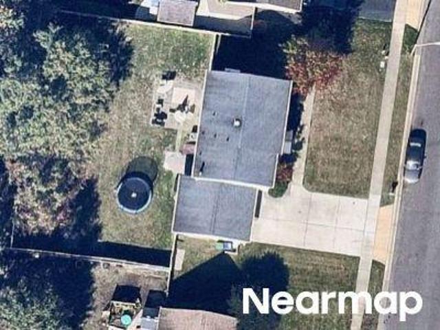 Greenbrook Dr