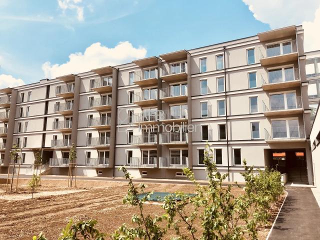 Greencity: 3 Zimmer Genossenschaftswohnung mit schönem Südbalkon