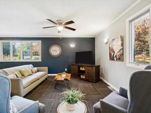 Greenfield Apartment Homes 1 Bedroom Apartment for Rent at 1640 S Greenfield Cir Ne, Grand Rapids, MI 49505 Northeast Grand Rapids