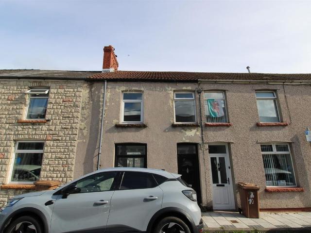 Greenfield Street, Bargoed CF81, 3 bed terraced house to rent, £925 pcm | PrimeLocation