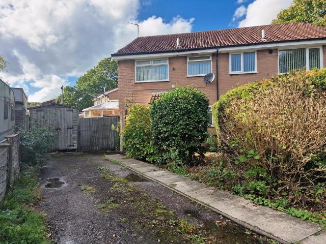 Greenfield Way, Preston PR2 1 bed semi detached house to rent £700 pcm £162 pw