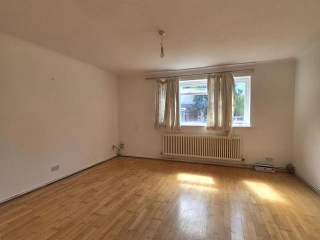 Greenford Road HA1, 2 bed flat to rent, £1,900 pcm | PrimeLocation