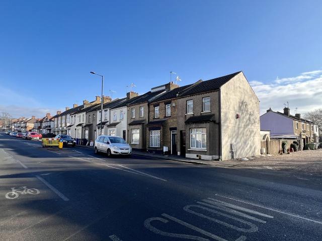 Greenford Road, Harrow HA1, 2 bed terraced house to rent, £1,950 pcm | PrimeLocation