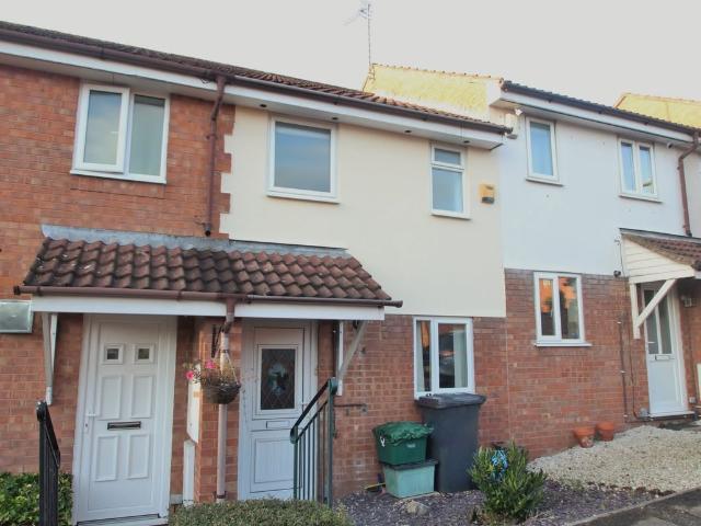 Greenhill Court, Tuffley, Gloucester GL4, 2 bed terraced house to rent, £1,100 pcm | PrimeLocation