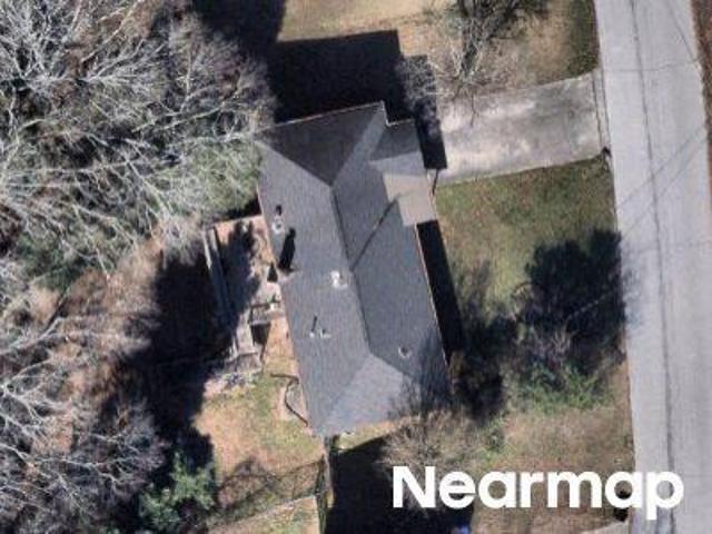 Greenhill Dr NE
