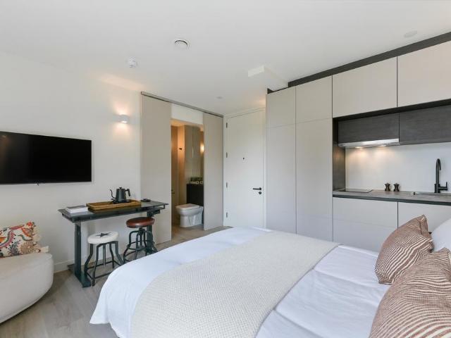Greenhill Way, Harrow HA1 Studio to rent £1,330 pcm £307 pw