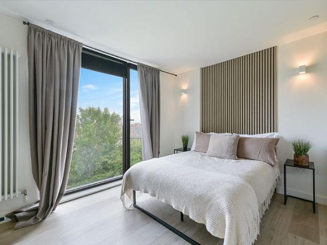 Greenhill Way, Harrow HA1, Studio to rent, £1,340 pcm | PrimeLocation