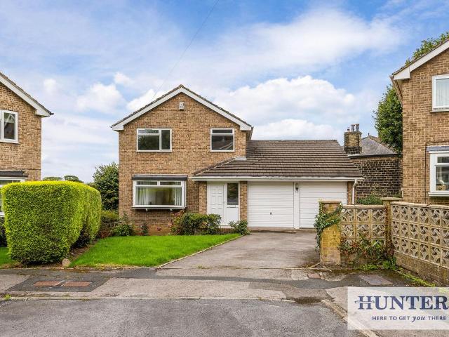 Greenhills, Rawdon, Leeds LS19, 4 bed detached house to rent, £2,300 pcm | PrimeLocation