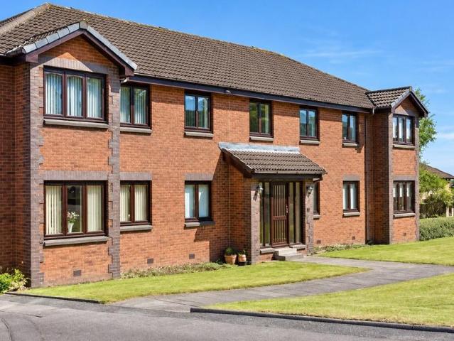 Greenhorn's Well Crescent, Falkirk, FK1 2 bed flat to rent £925 pcm £213 pw