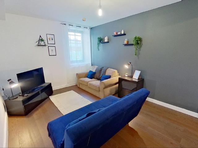 Greenhouse, Beeston Road, Beeston, Leeds, West Yorkshire LS11, 1 bed flat to rent, £750 pcm | PrimeLocation