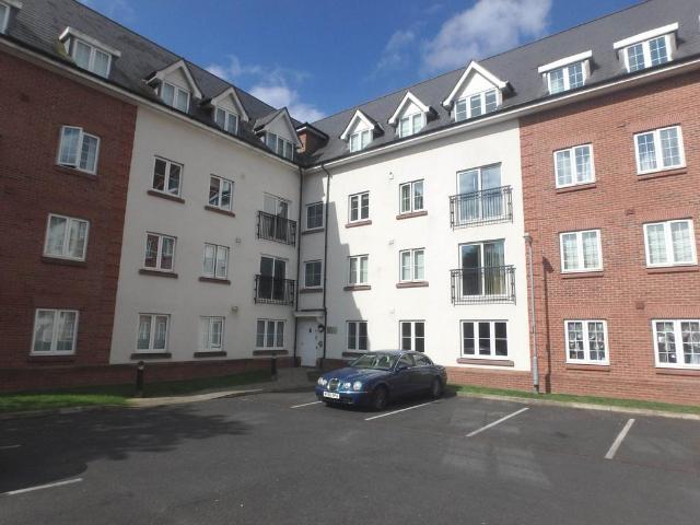 Greenings Court, Warrington 2 bed apartment to rent £895 pcm £207 pw