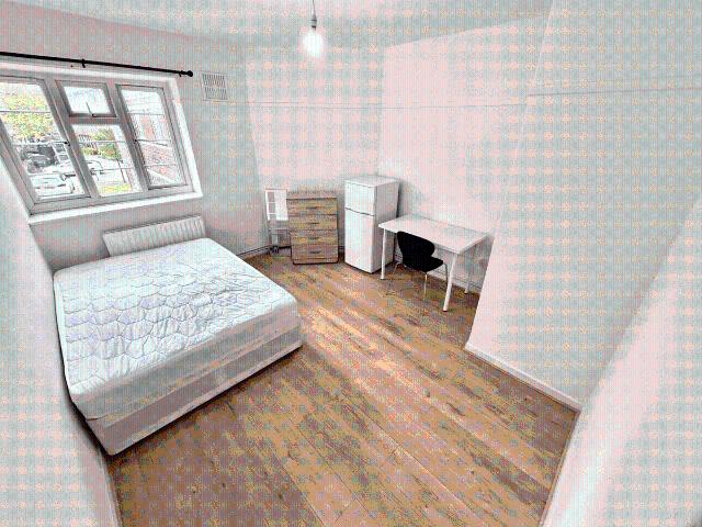 Greenland House, Stepney / Mile End, London E1, Room to rent, £888 pcm | PrimeLocation