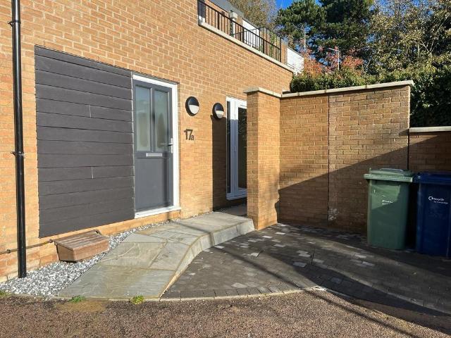 Greenlands, Cambridge, CB2 2 bed flat to rent £2,000 pcm £462 pw