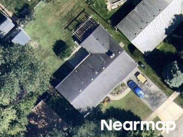 Greenlawn Ct