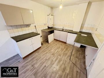Greenlawns, St. Marks Road, Tipton DY4, 3 bed flat to rent, £875 pcm | PrimeLocation