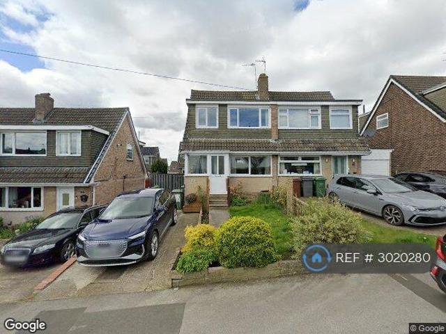Greenlea Road, Leeds, LS19 3 bed semi detached house to rent £1,200 pcm £277 pw
