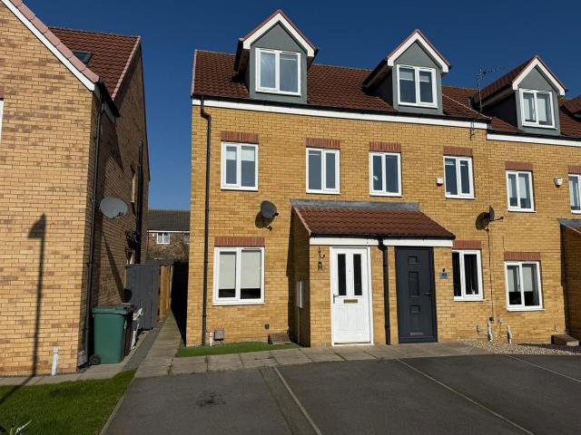 Greensforge Drive, Ingleby Barwick TS17, 3 bed end terrace house to rent, £975 pcm | PrimeLocation