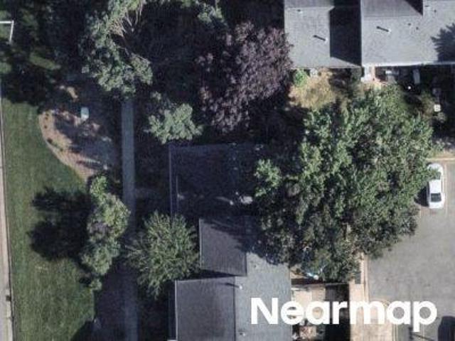 Greentree Ln