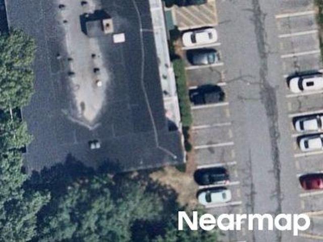 Greentree Ln Apt 12
