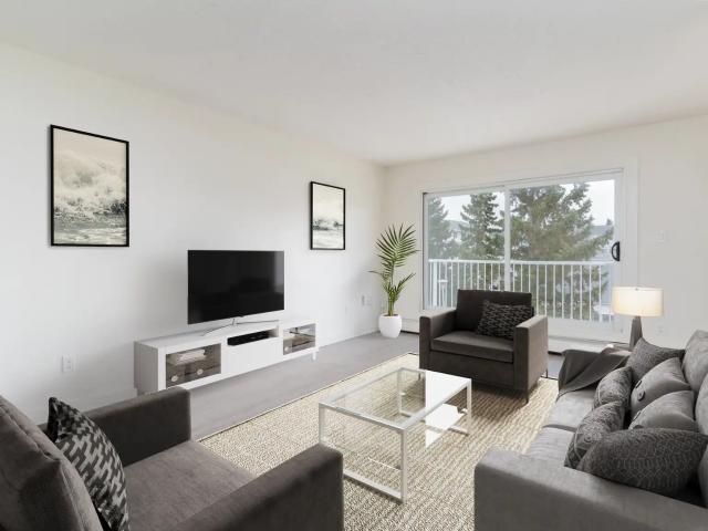 Greentree Village