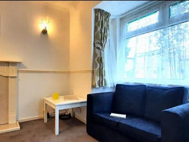 Greenway Court, Barry, CF63 1 bed in a house share to rent £575 pcm £133 pw