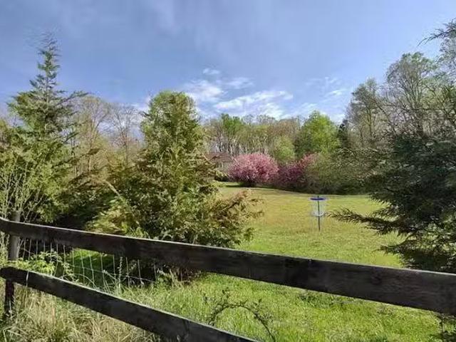 Greenwell Dr, Knoxville, TN