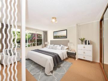 Greenwich, 2/54 Ronald Avenue