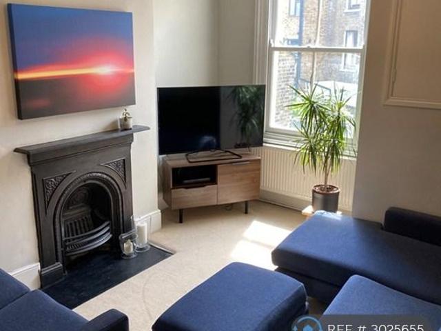 Greenwich, London, SE10 2 bed flat to rent £2,350 pcm £542 pw