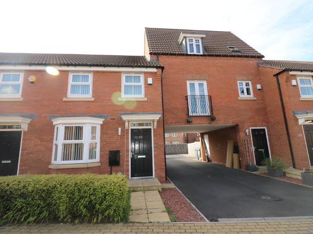 Greenwich Park, Kingswood, Hull for renting CJ Property