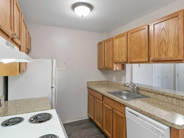 Greenwich Village LLC 1 Bedroom Apartment for Rent at 428 Greenwich Dr, Howell, MI 48843