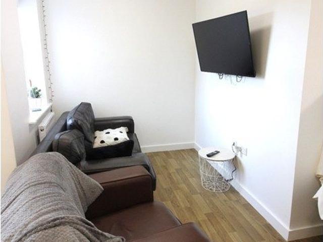 Greenwood Lodge, Winchester SO22, Room to rent, £685 pcm | PrimeLocation