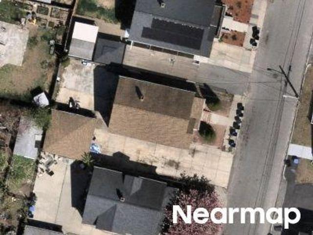 Greenwood St