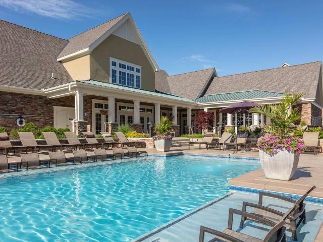 Greenwood Reserve 1 Bedroom Apartment for Rent at 13825 College Blvd, Olathe, KS 66215