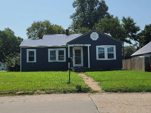 Greer Ave