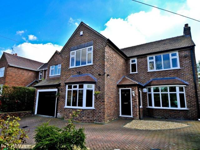 Greetby Hill, Ormskirk To Let £2,700 PCM