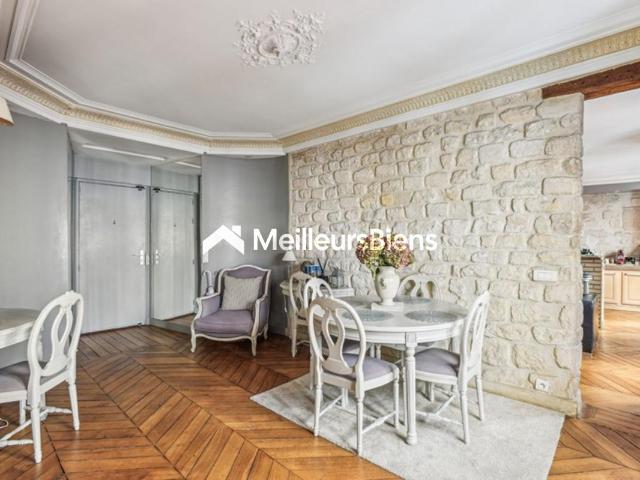 Grenelle carrefour croix rouge: Appartement 64 M2 2 chambr. 64m² Paris