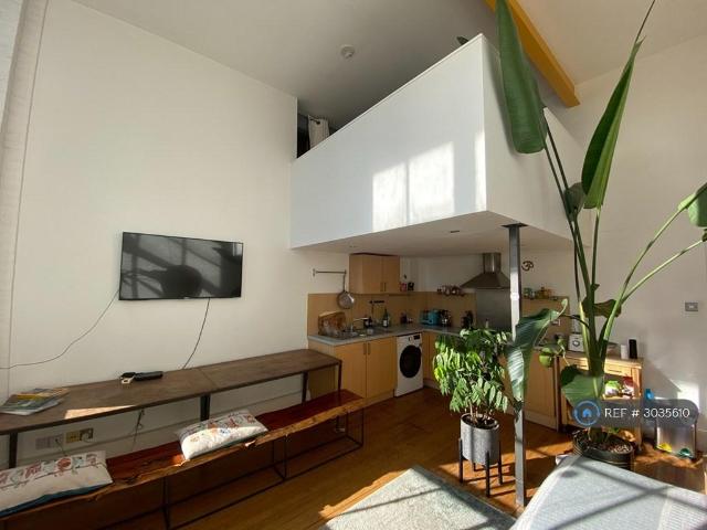 Grenier Apartments, London, SE15 2 bed flat to rent £2,600 pcm £600 pw