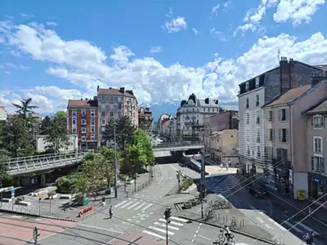 Grenoble 38000 Achat / Vente appartement 3 pièces t3