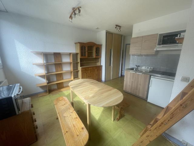 GRENOBLE VALLIER T1 MEUBLE de 24m2