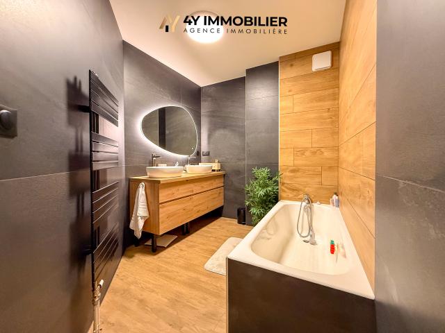 GRENOBLE Appartement 112 m2
