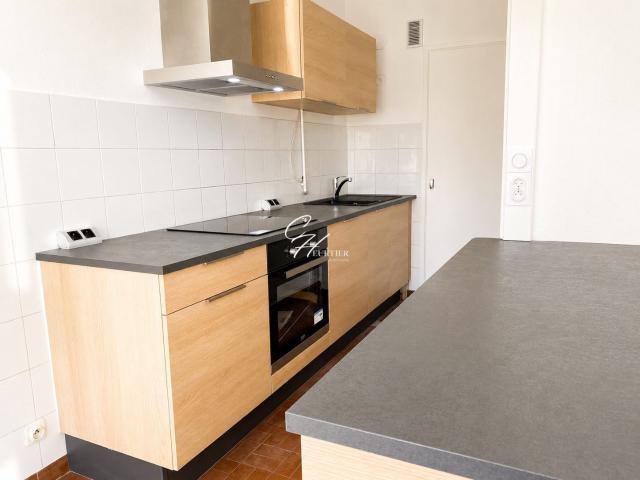 Grenoble  Quartier Strasbourg  7 Rue Saint Joseph