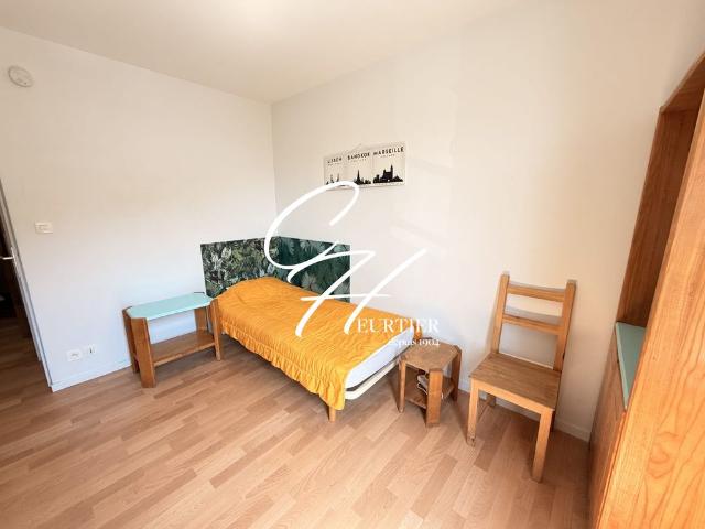 GRENOBLE STUDIO MEUBLE