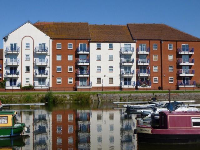 Grenville Court, Bridgwater TA6, 2 bed flat to rent, £1,000 pcm | PrimeLocation