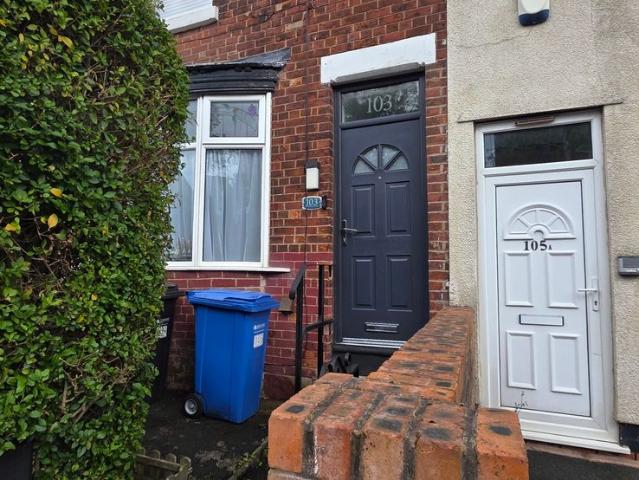 Grenville Street, Stockport SK3, 2 bed flat to rent, £1,150 pcm | PrimeLocation