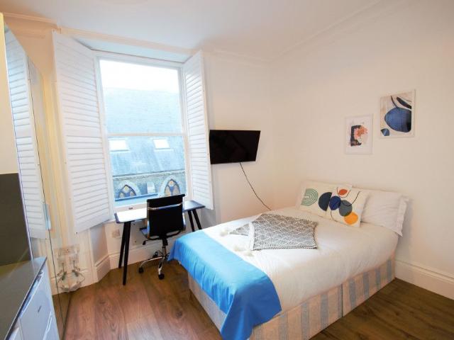 Grenville Place, London SW7, 1 bed flat to rent, £2,149 pcm | PrimeLocation